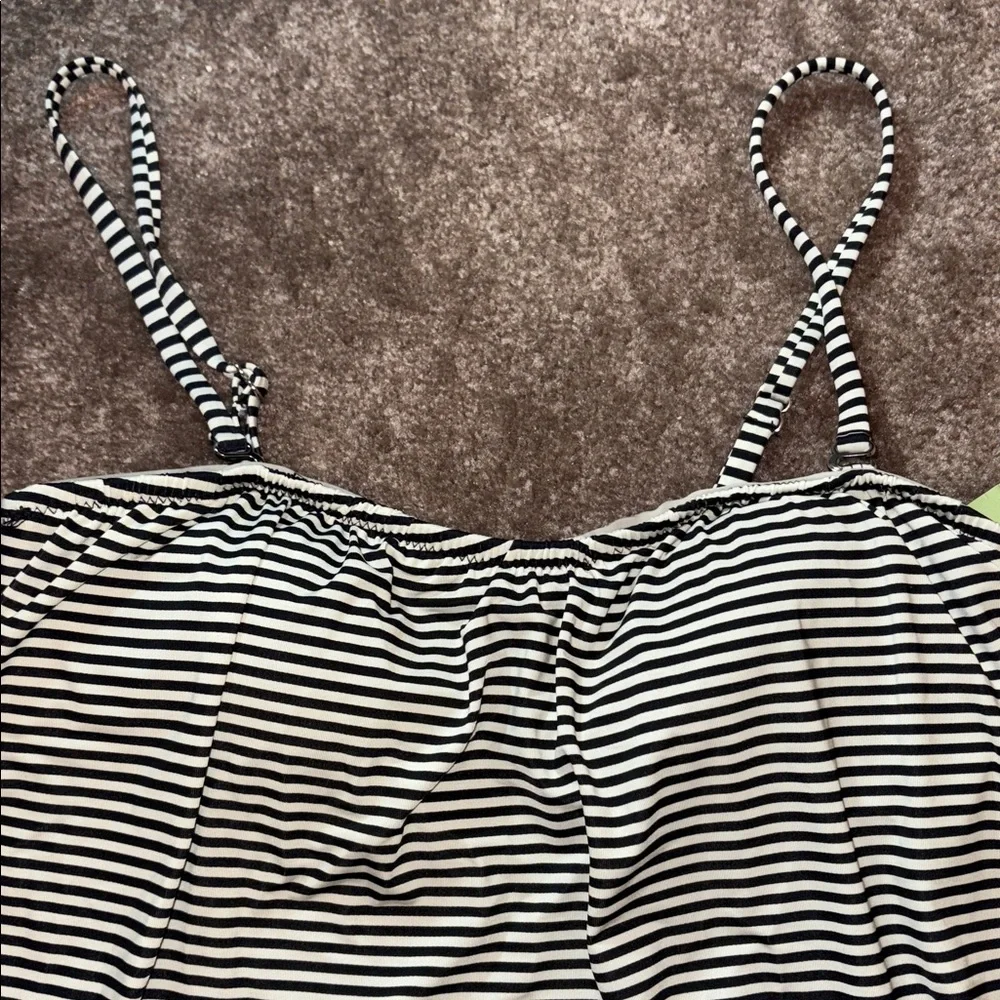 Garnet Hill striped blouson one piece swimsuit bathing suit - Picture 4 of 8